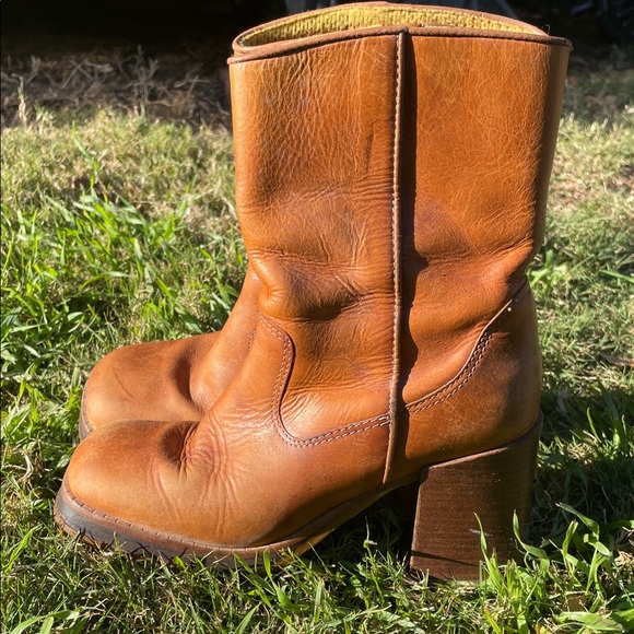Women's 70s Leather Boots